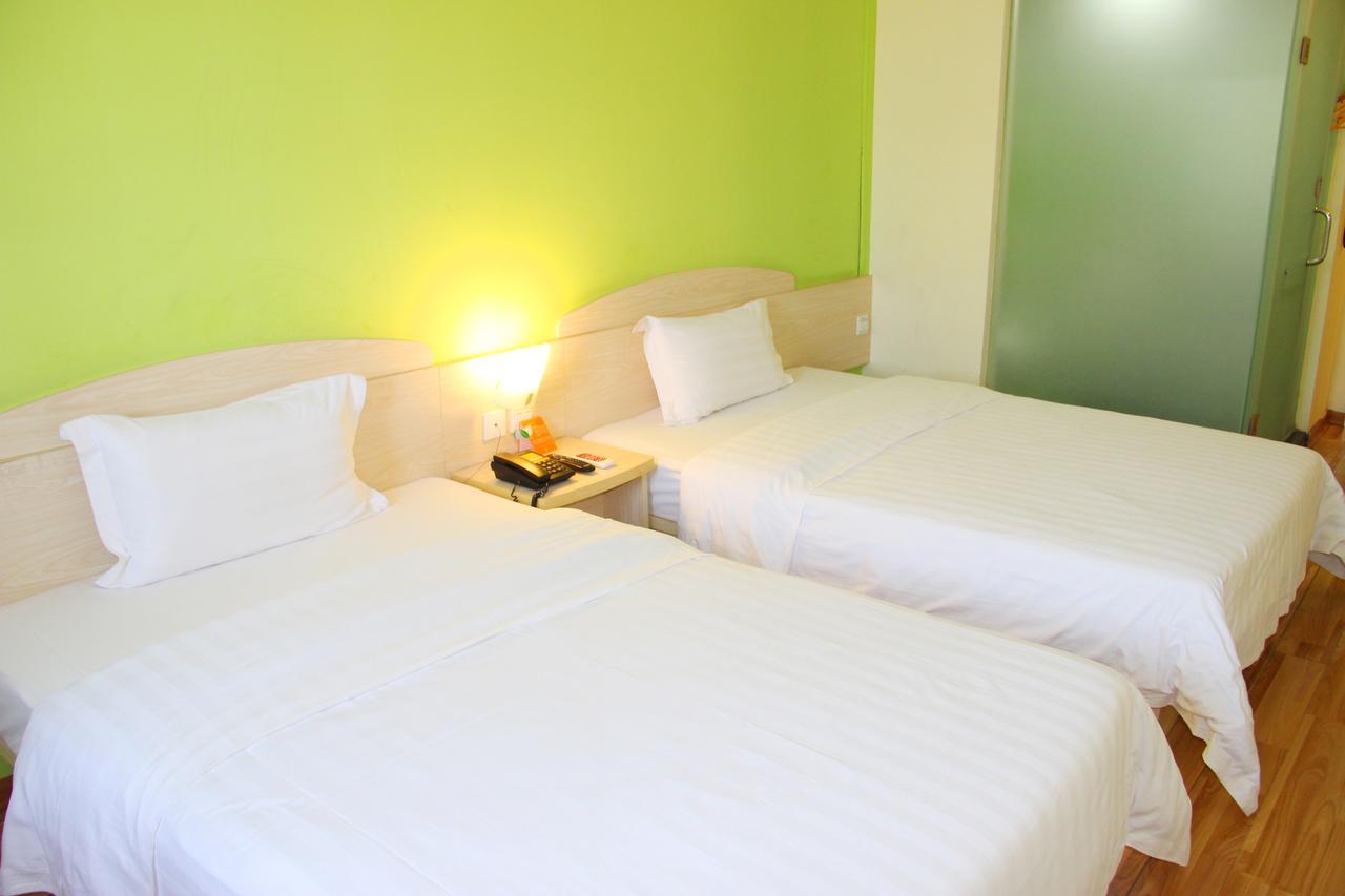 7Days Inn Beijing Yanqing Walmart Pequim Exterior foto